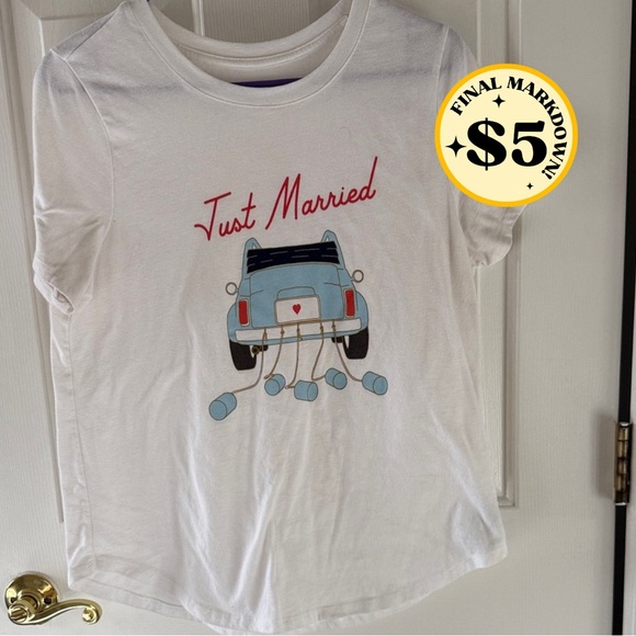 Old Navy Tops - Old Navy White 'Just Married' Kids T-Shirt
